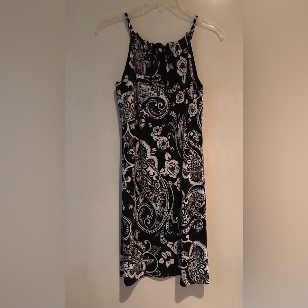 S WHBM Black & White Paisley dress
